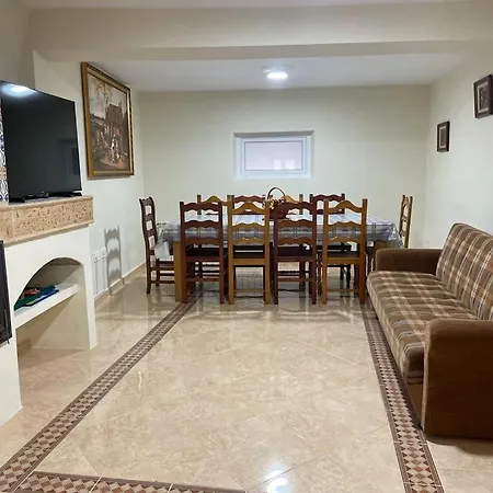 Casa Calderon De Medina L,ll Lll Y Lv Holiday home